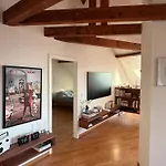 Charmant Appartement Sous Les Toits