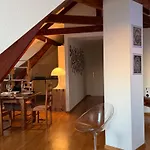 Charmant Appartement Sous Les Toits