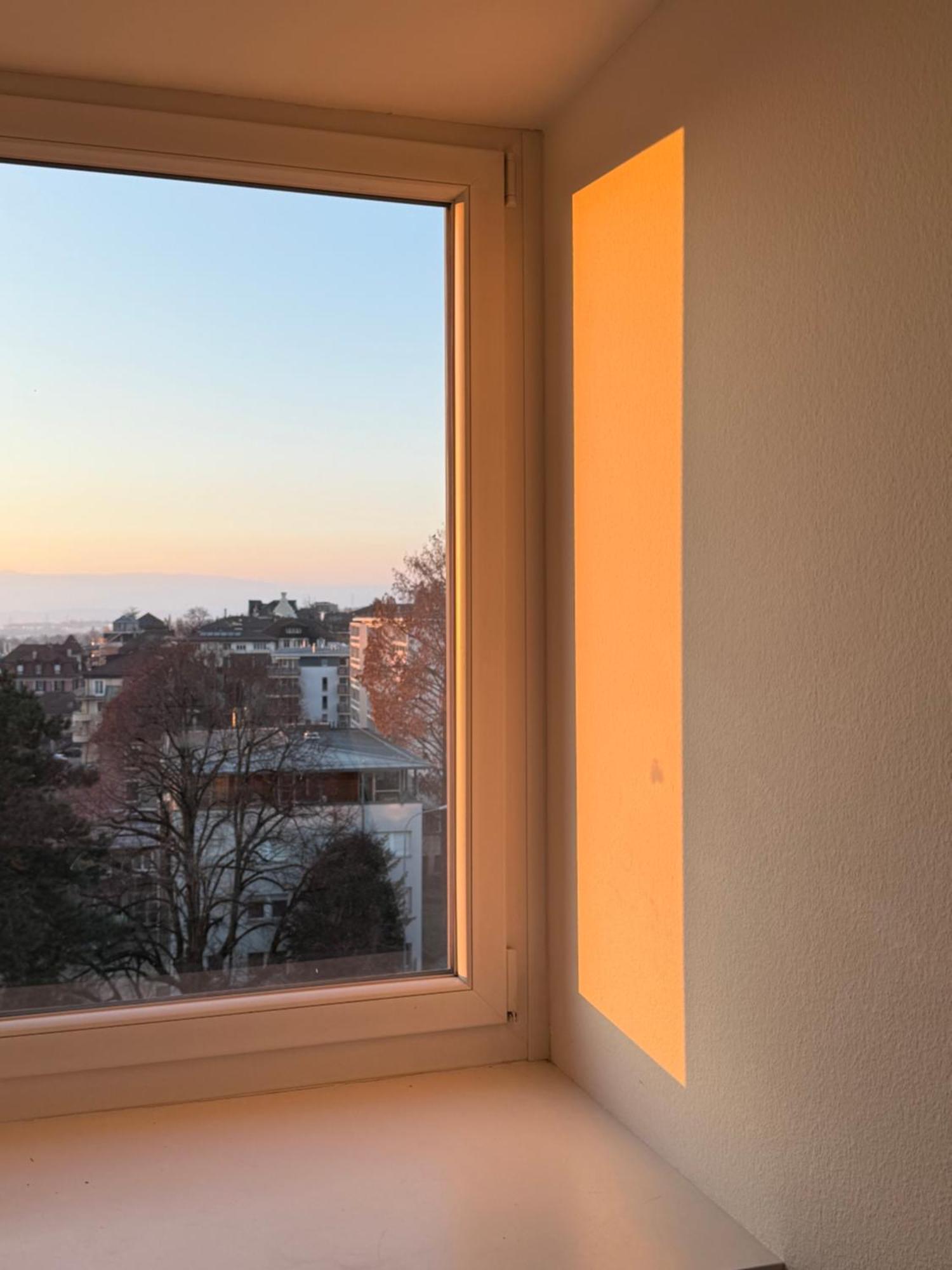 Sous Les Toits * Lausanne